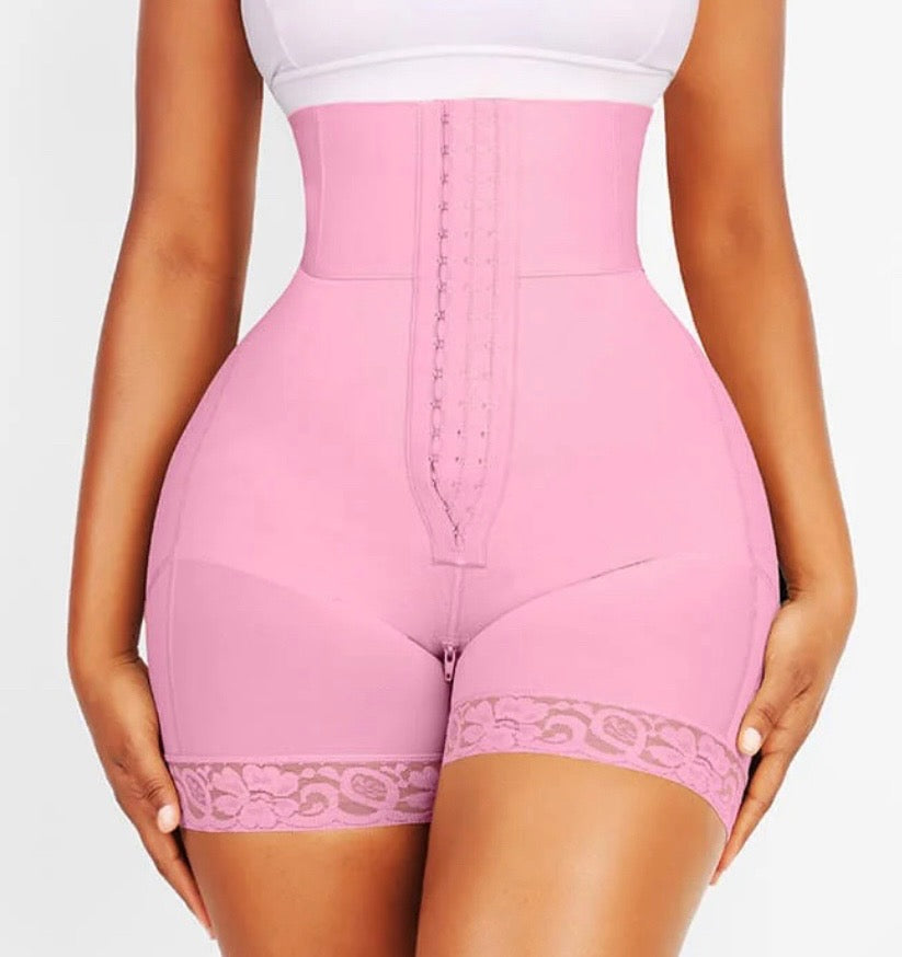 High-Waisted BBL Shorts