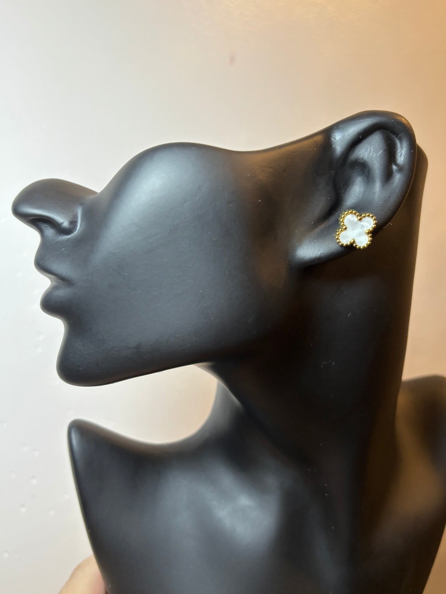 Lucy Studs
