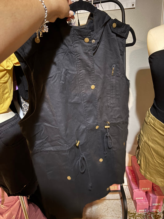 Yesenia Vest