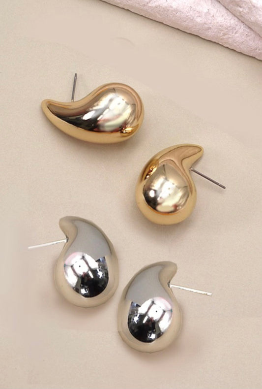 Lightweight Teardrop Earrings