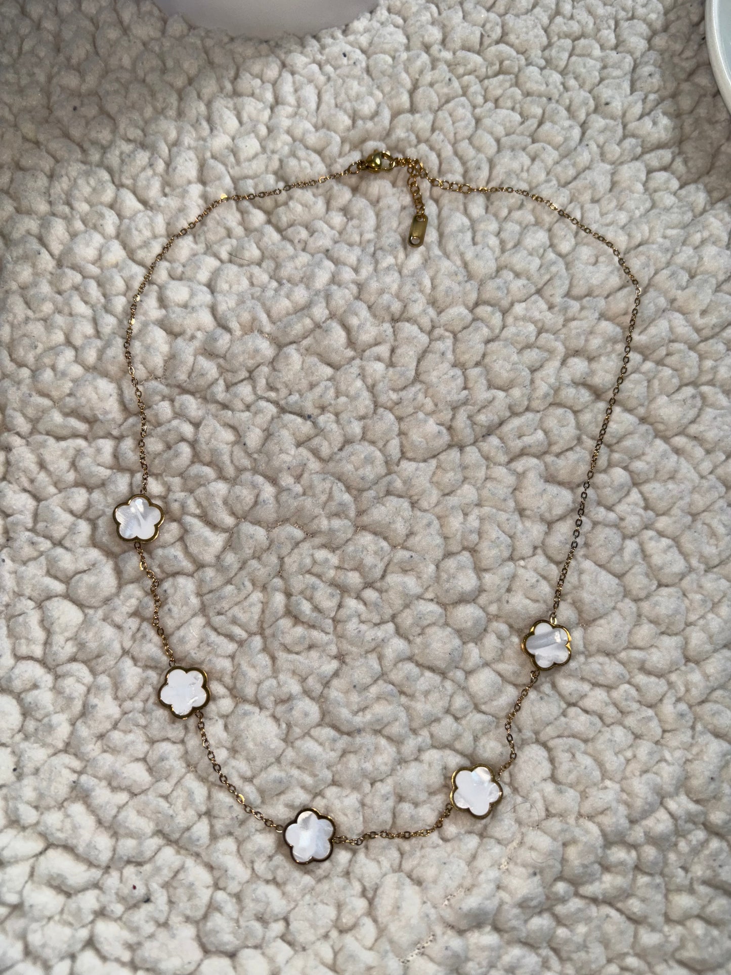 Stella Necklace