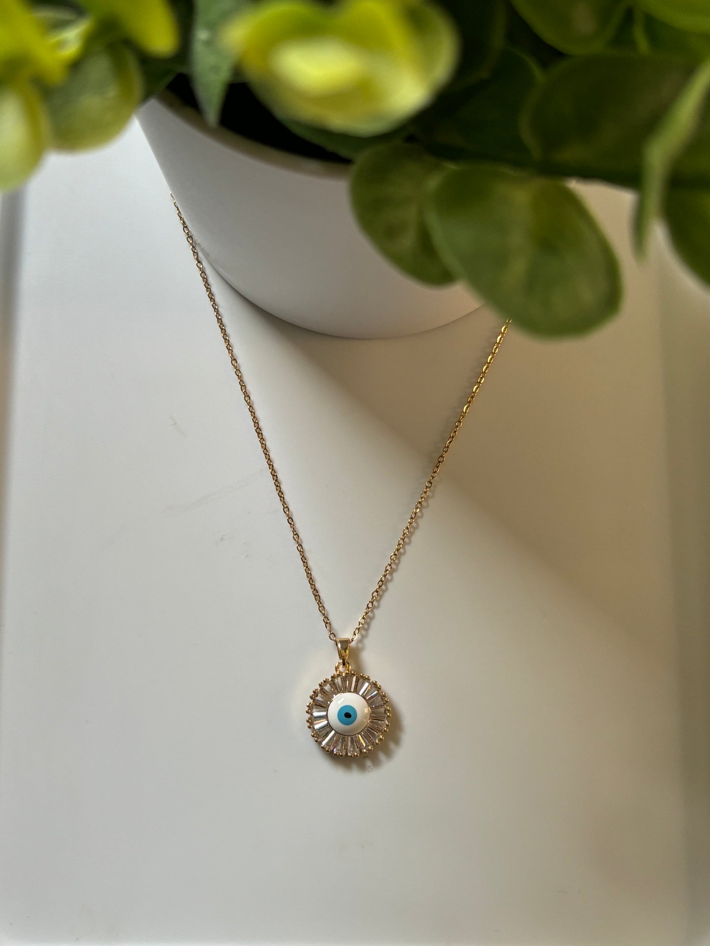 Ojito Necklace